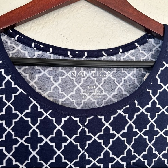 Nautica Navy Tank - Picture 4 of 5